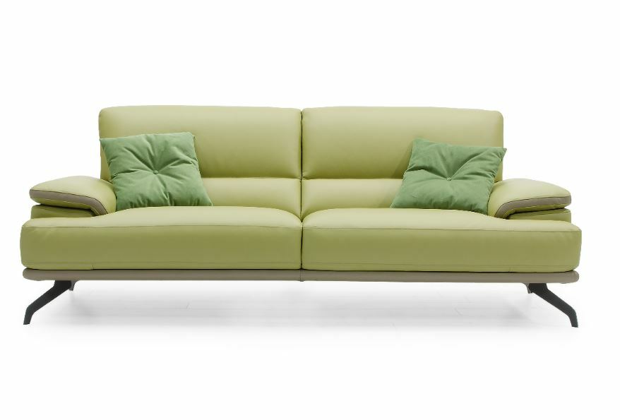 GIANA-SOFA.JPG#asset:5688